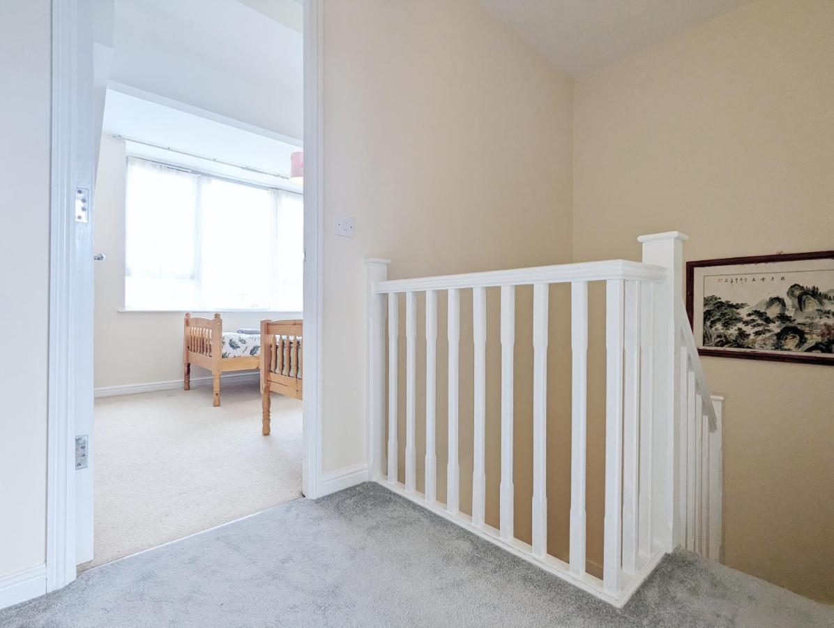 Guest Rooms Near City Centre & Dock Free Parking ليفربول المظهر الخارجي الصورة