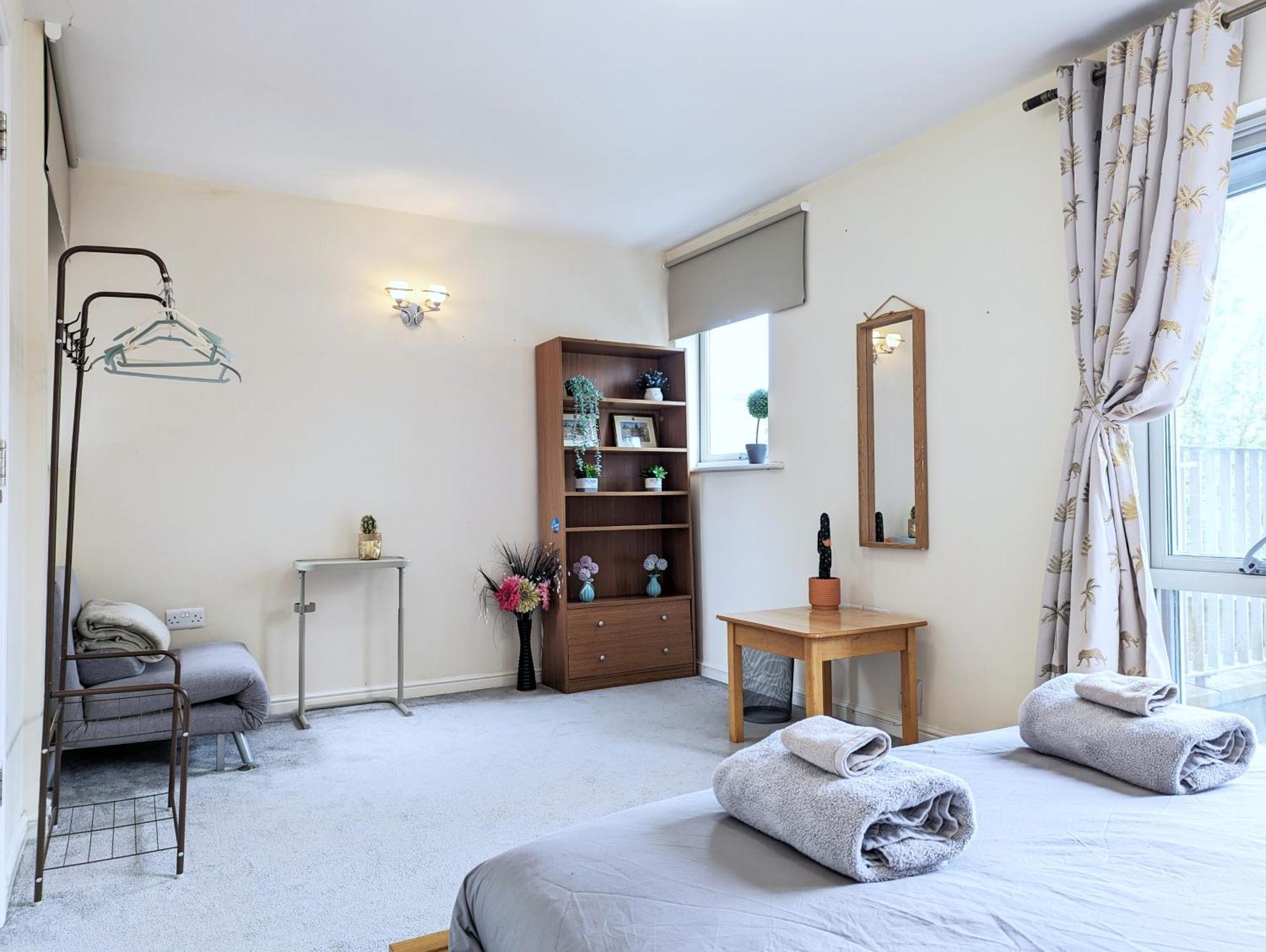 Guest Rooms Near City Centre & Dock Free Parking ليفربول المظهر الخارجي الصورة