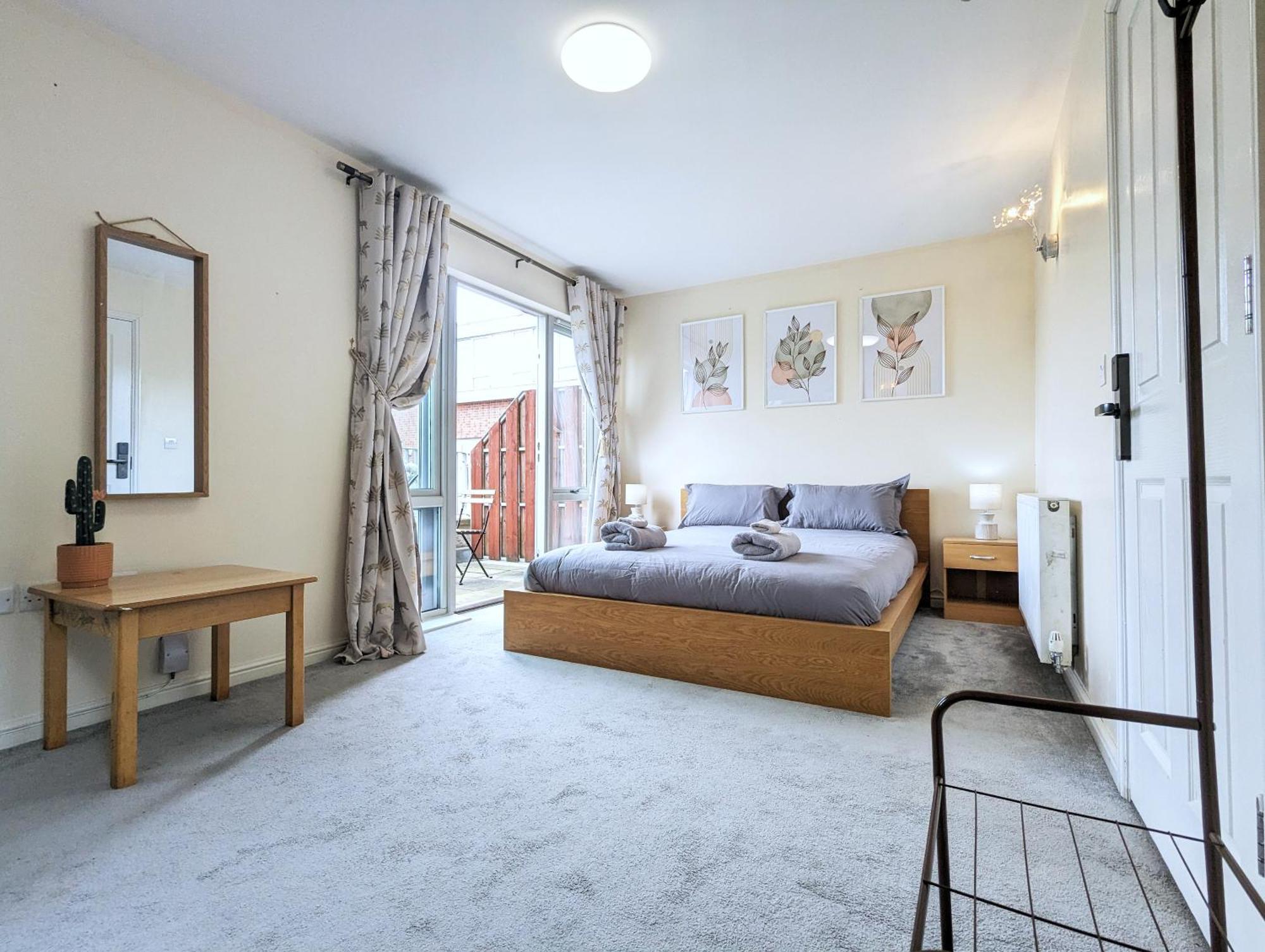 Guest Rooms Near City Centre & Dock Free Parking ليفربول المظهر الخارجي الصورة