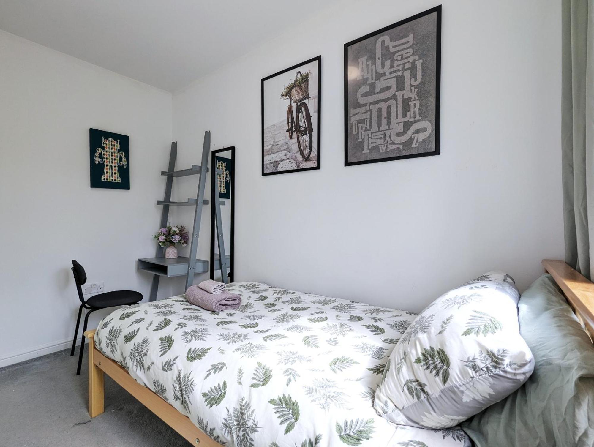 Guest Rooms Near City Centre & Dock Free Parking ليفربول المظهر الخارجي الصورة